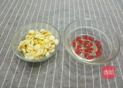 冬瓜莲子汤的做法图解3