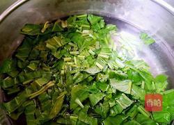 菠菜鸡蛋面的做法图解2