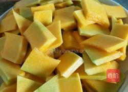 煎煮南瓜的做法图解3