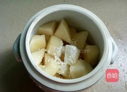 川贝雪梨汤的做法图解3