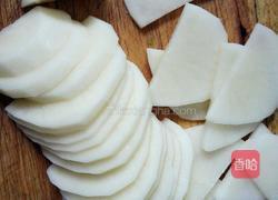 干锅香辣土豆片的做法图解1