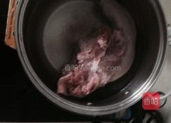酒酿炖猪舌的做法图解2