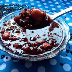 黑米八宝粥的做法[图]