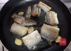 家常红烧带鱼的做法图解5