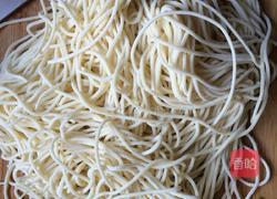 清汤牛肉面的做法图解1