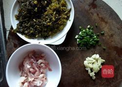 雪菜肉丝面的做法图解2