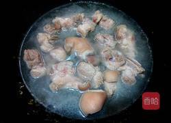 猪脚汤的做法图解2