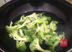 蚝油西兰花的做法图解3
