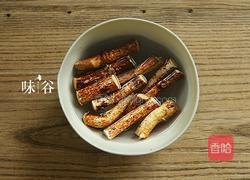 五指毛桃煲猪骨的做法图解3