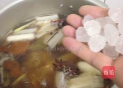 炖猪肘子的做法图解10