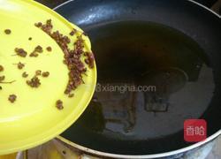 面粉炒辣椒的做法图解4