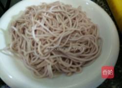 三鲜炒面的做法图解1