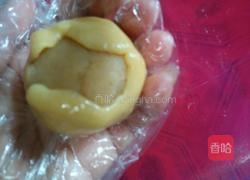 莲蓉蛋黄月饼的做法图解8