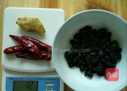 炖煮罗非鱼的做法图解4