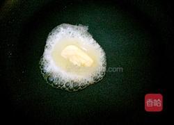 奶油培根意大利面的做法图解9