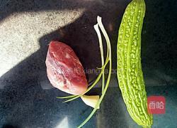 苦瓜汤的做法图解1