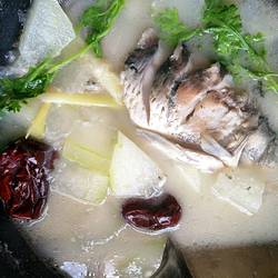 红枣冬瓜鲫鱼汤的做法[图]