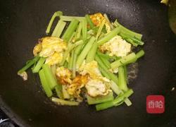 芹菜炒蛋（宝宝篇）的做法图解4