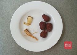 红枣乌鸡汤的做法图解2