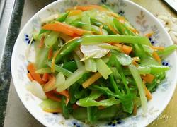 素炒芹菜