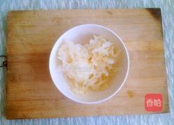 冰糖雪梨银耳粥的做法图解5