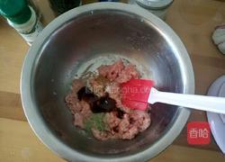 木耳芹菜包子的做法图解11