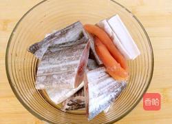 啤酒烧带鱼的做法图解1