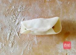 白菜猪肉饺子的做法图解7