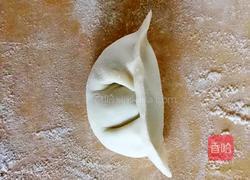 白菜猪肉饺子的做法图解8