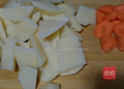 咖喱土豆燉牛腩的做法圖解5