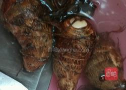 酸菜芋头汤的做法图解1