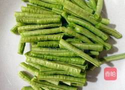 炒豇豆的做法图解1