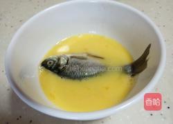 酥小鲫鱼的做法图解8
