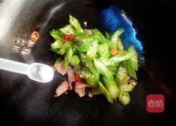 黄秋葵炒肉的做法图解6