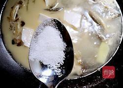 泥鳅炖豆腐汤的做法图解8