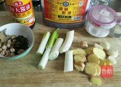 番茄牛尾汤的做法图解2