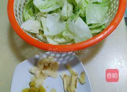 泡椒包菜的做法图解2