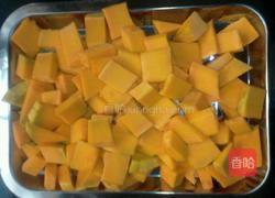 绿豆南瓜汤的做法图解2