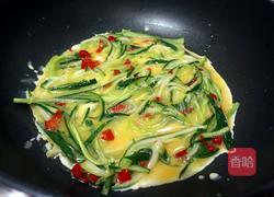 剁椒黄瓜鸡蛋塌的做法图解7