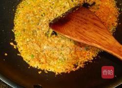 蟹黄豆腐煲的做法图解4