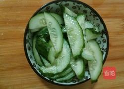 黄瓜鸡蛋汤的做法图解2