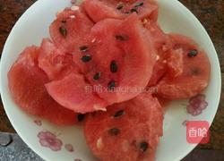 西瓜冰淇淋的做法图解1