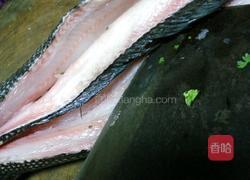 茄汁松鼠鱼的做法图解2