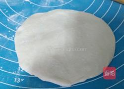 韭菜鸡蛋馅饼的做法图解9