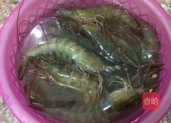 炒小虾的做法图解1