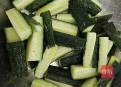 炝瓜条的做法图解4