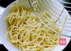 红油热干面的做法图解5