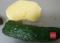 黄瓜土豆的做法图解1