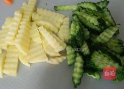 黄瓜土豆的做法图解2