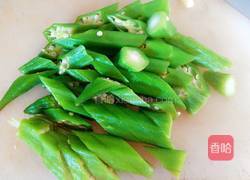 炒秋葵的做法图解4